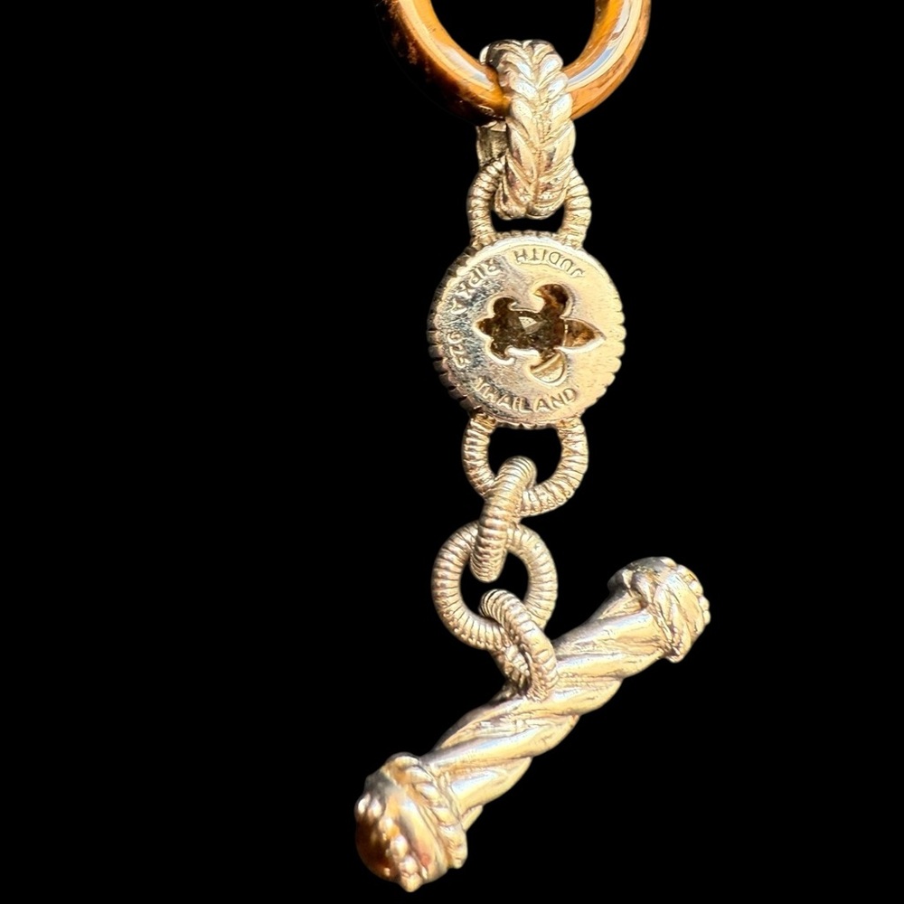 Judith Ripka toggle bracelet - Picture 2 of 3